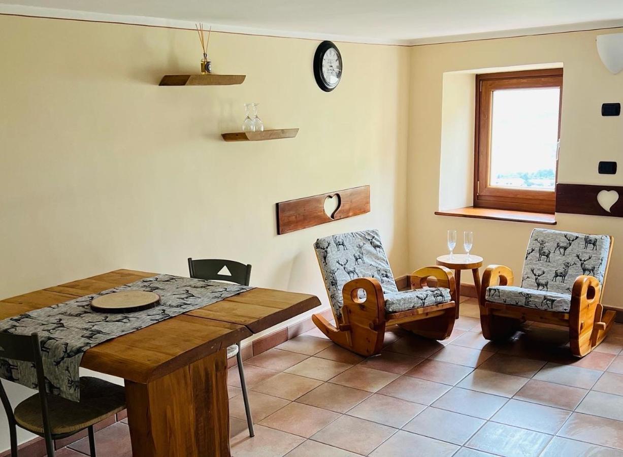 Profumo Di Legno Apartamento Aosta Exterior foto