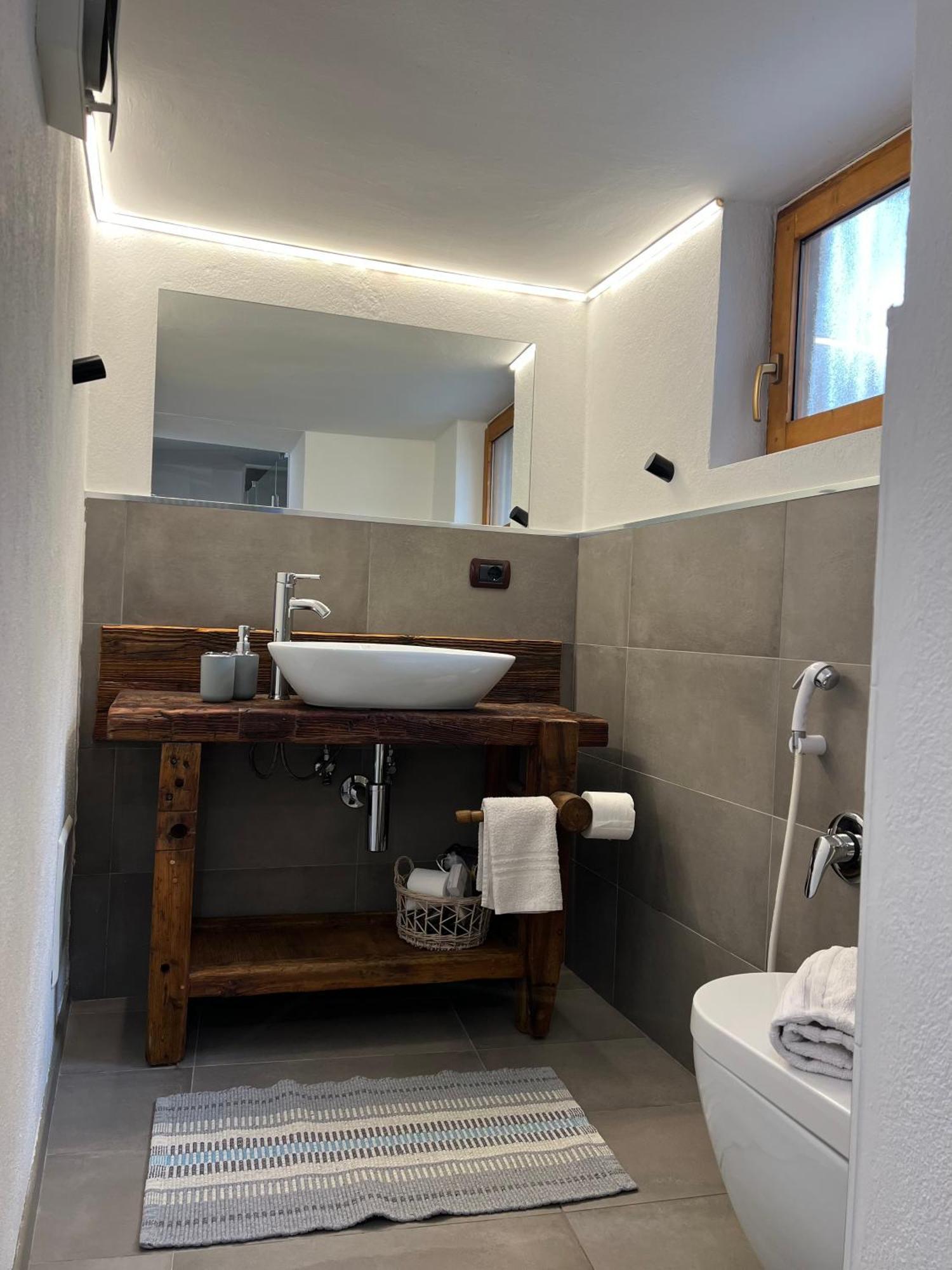 Profumo Di Legno Apartamento Aosta Exterior foto